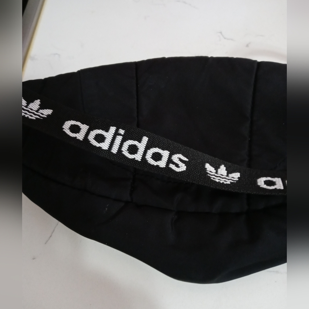 Adidas black logo strap Fanny Pack Double zip Adjustable